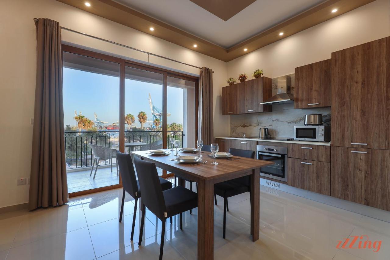 Luxurious Duplex Seafront Apt W Amazing Sea Views Birżebbuġa Exterior foto